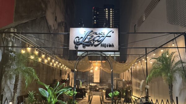 岐阜県岐阜市柳ケ瀬 Black Leaf様看板工事